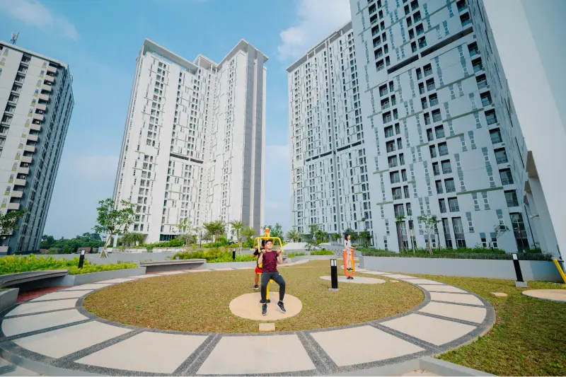 Outdoor Gym Apartemen Akasa Pure Living